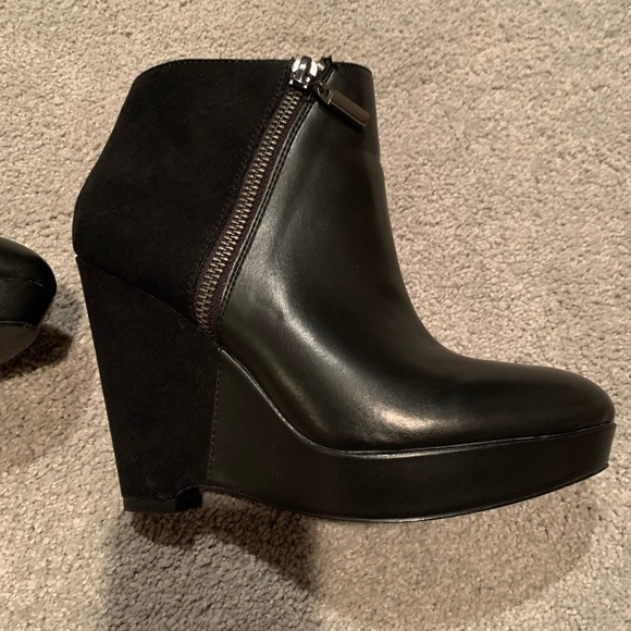 Carlos - Carlos Santana, 6M  Black Leather and Suede - Picture 2 of 8